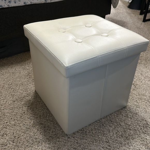 Storage Ottoman (Small) - Picture 2 of 14